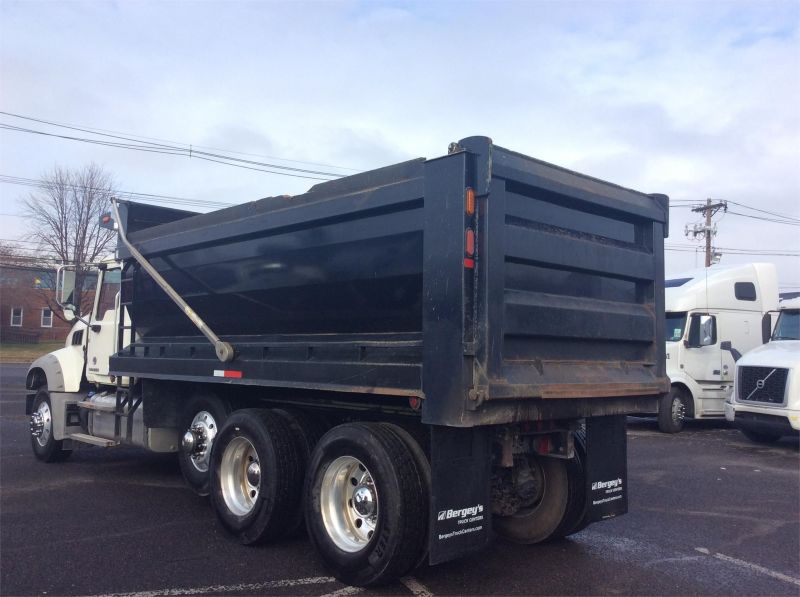 2016 MACK GRANITE GU713 - Bergey