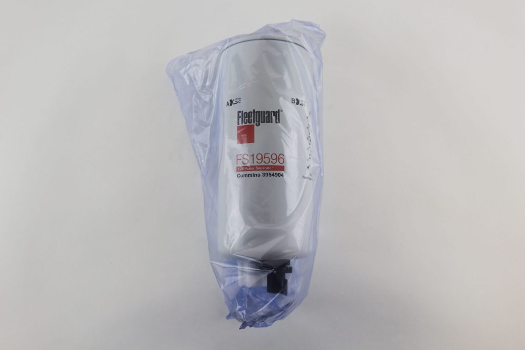 Fleetguard Fuel Filter Water Separator FS19596 - Bergey's Truck Centers ...