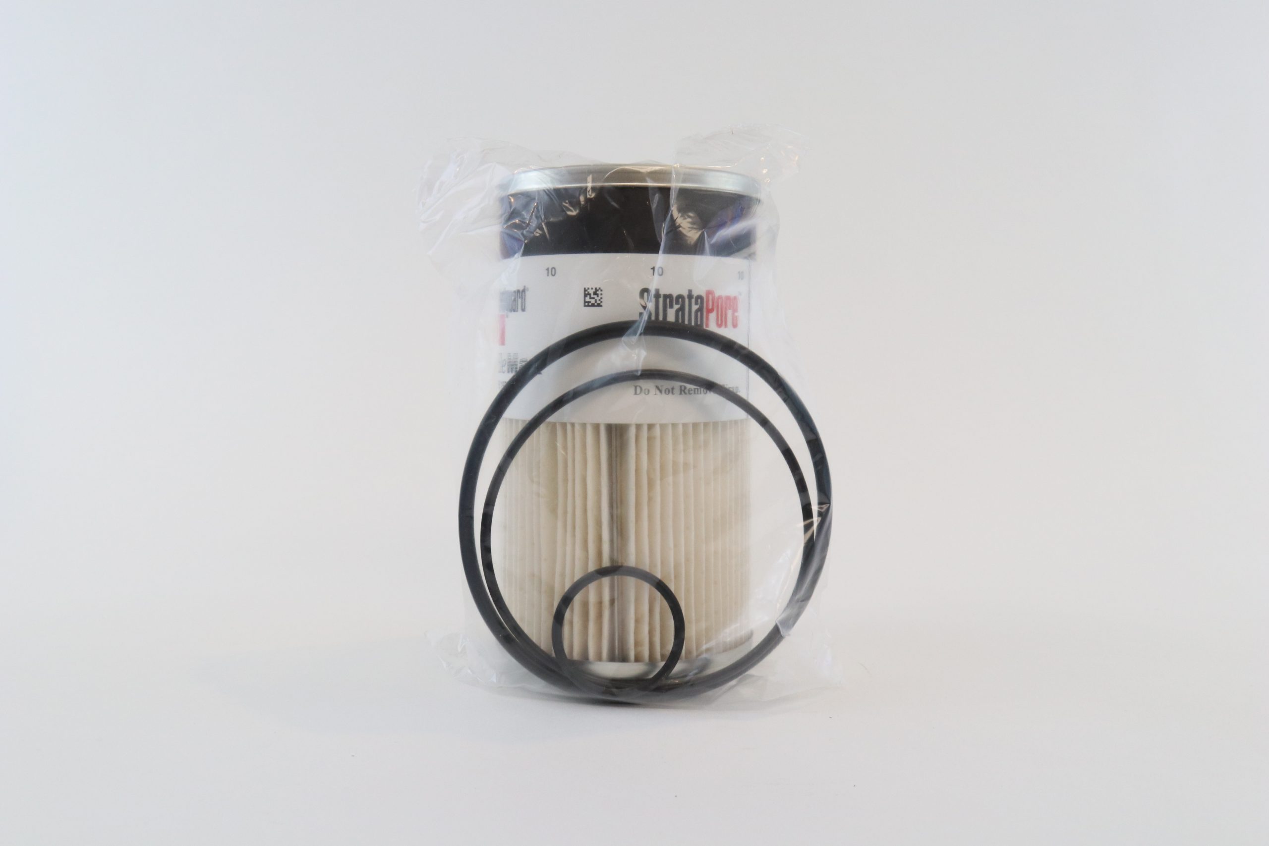 Fleetguard Fuel Water Separator FS19727 - image 1 of 1