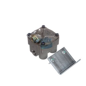 Bendix R12DC Relay Valve 800477