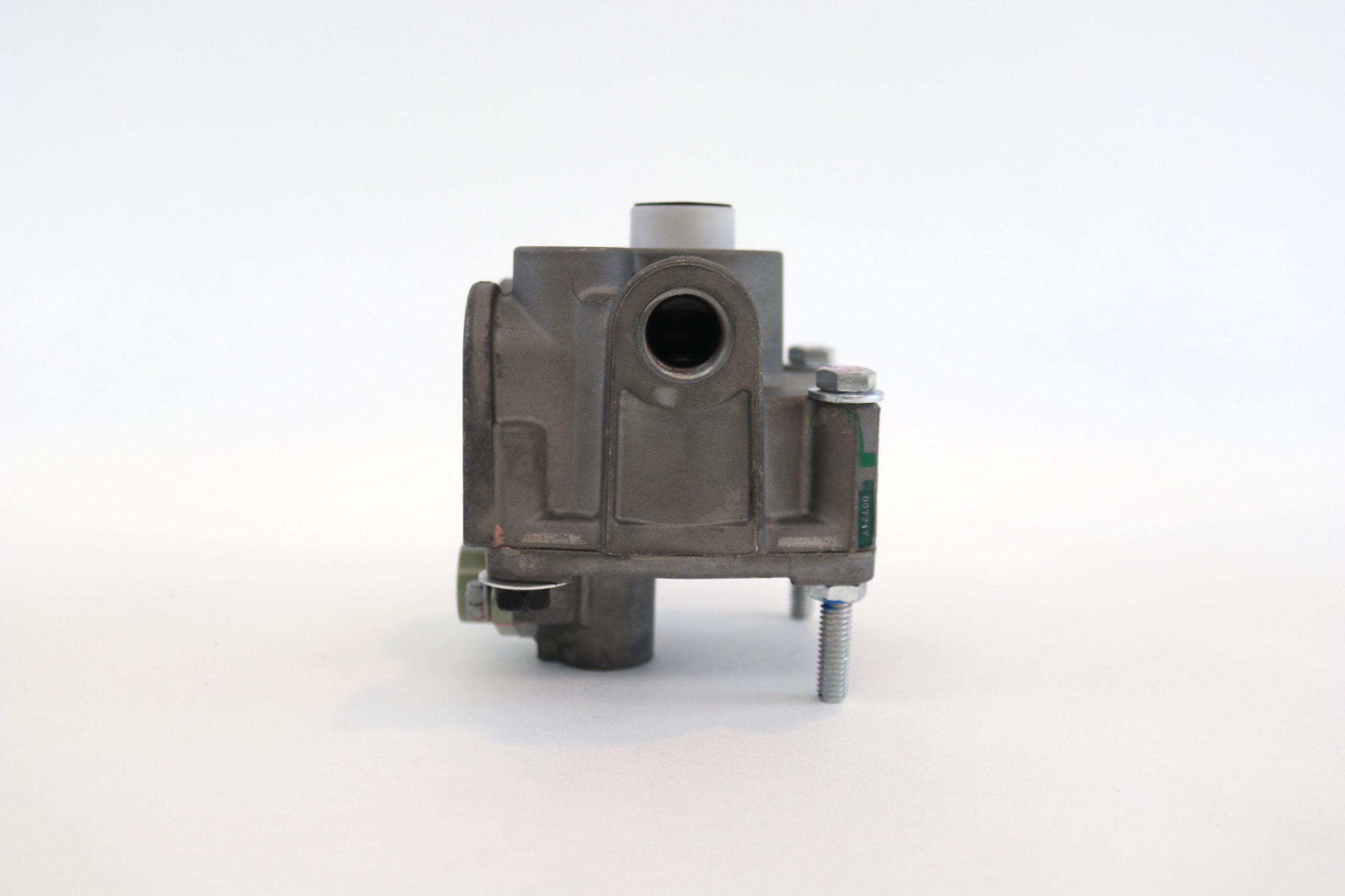 Bendix R12DC Relay Valve 800481