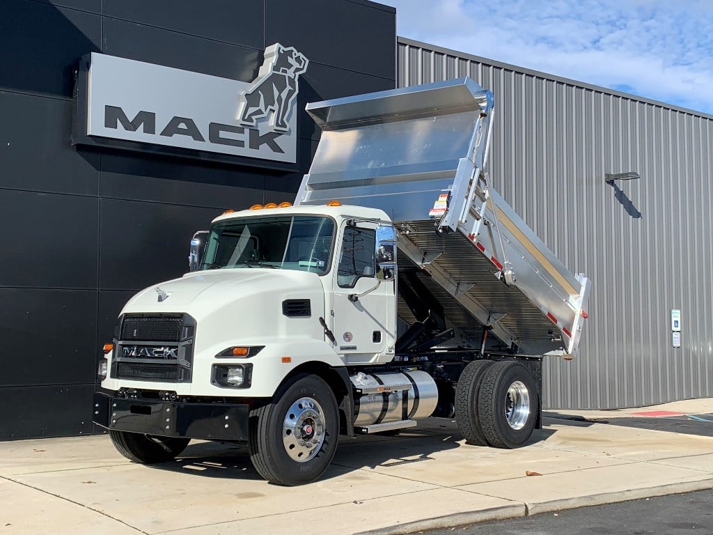 Mack Trucks Inventory - 1001615 01 2 - 92