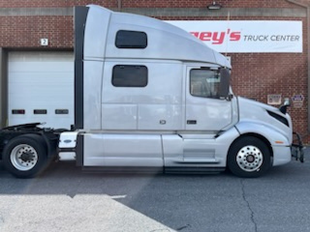 Truck Inventory - 1001726 03 - 127