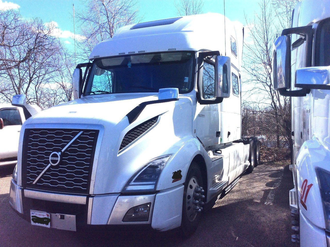 Volvo Trucks Inventory - 1001810 01 - 35