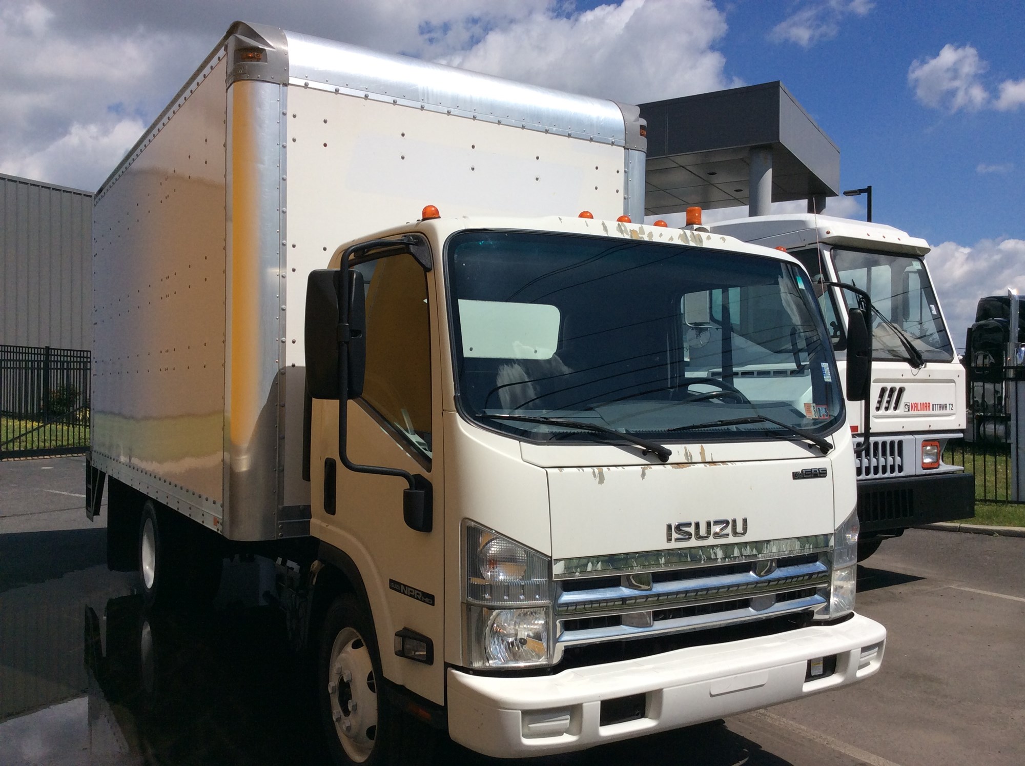 Isuzu Trucks Inventory - 1022580 02 - 10