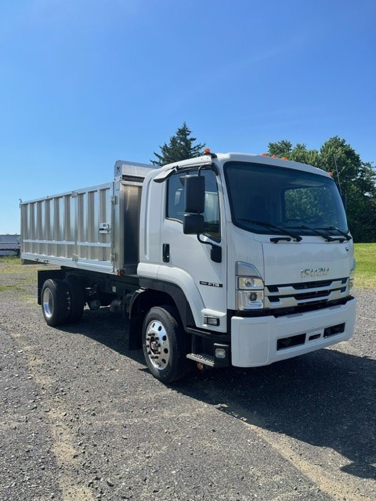 2023 ISUZU FTR - Bergey's Truck Centers: Medium & Heavy Duty Commercial ...