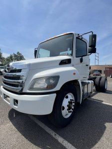 2018 HINO 268A 1000489-01