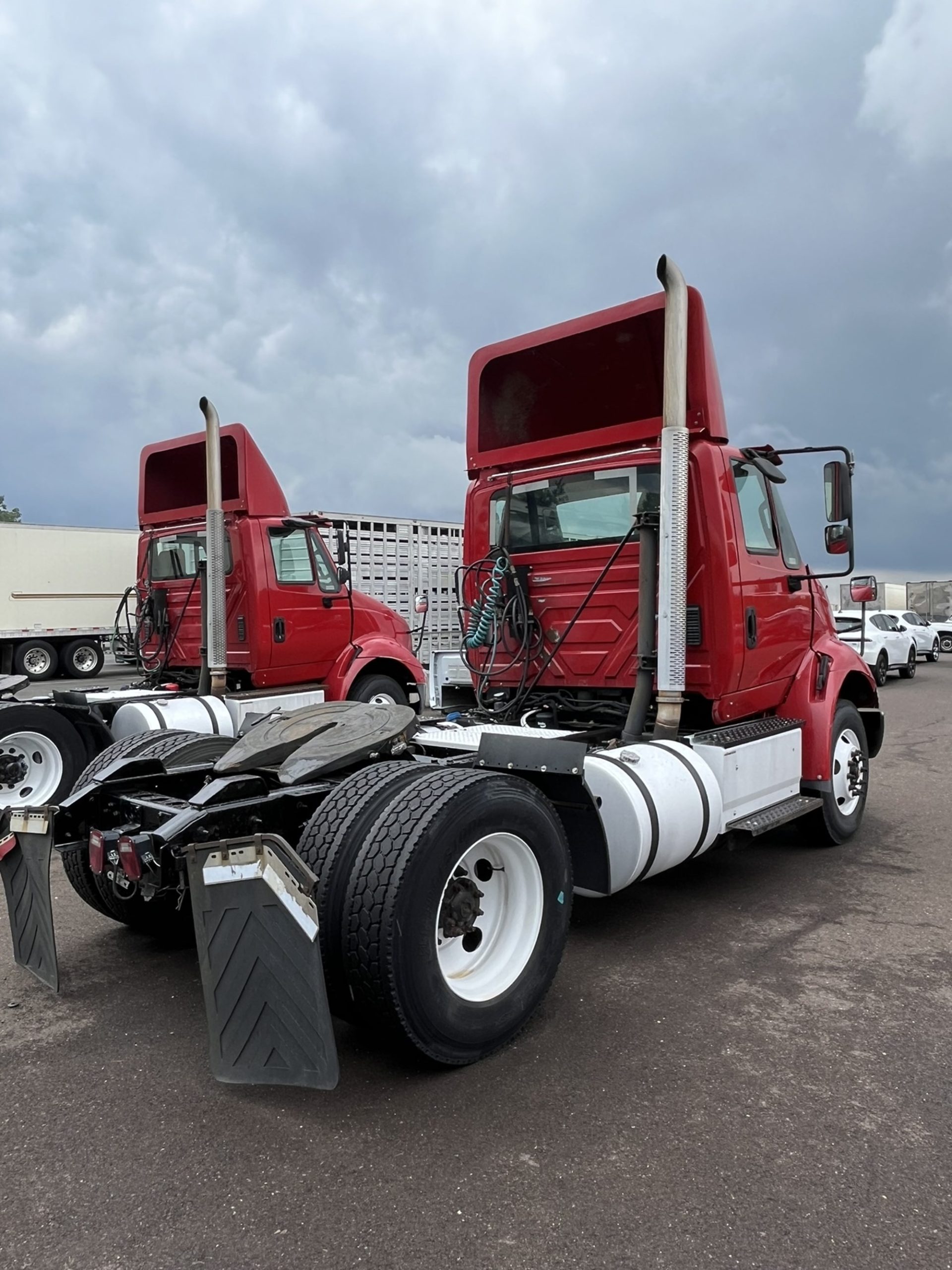 2017 International PROSTAR - image 3 of 6