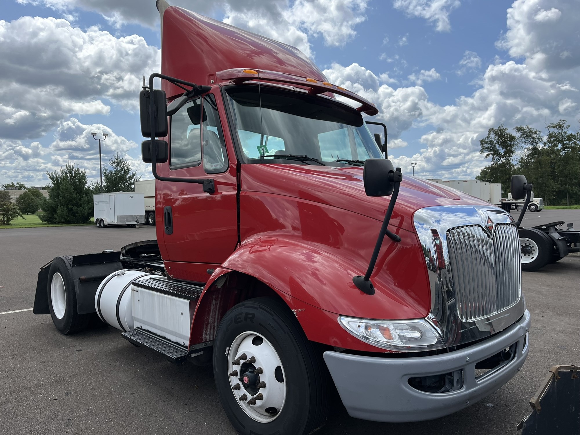 2017 International PROSTAR - image 2 of 6
