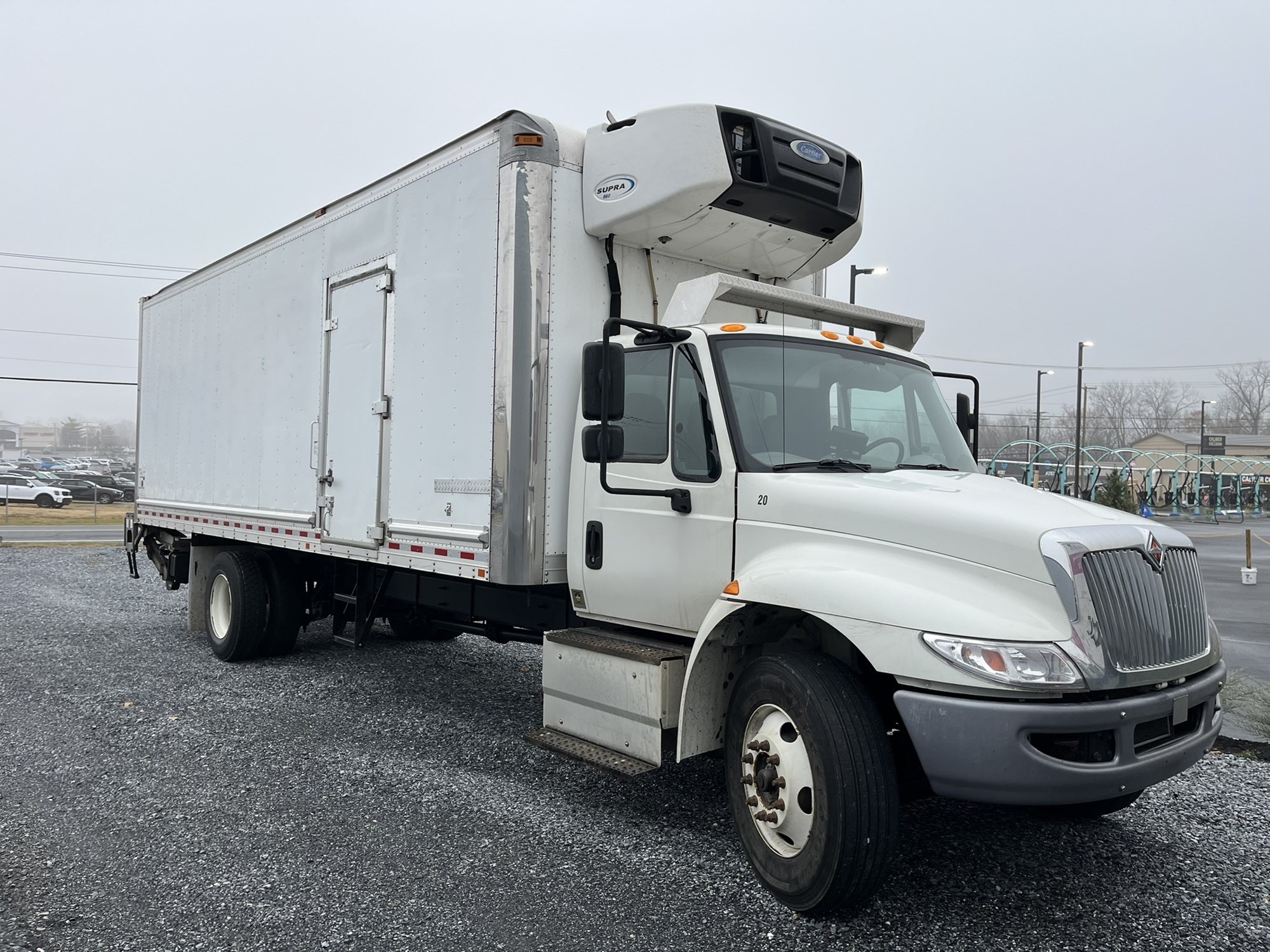 2017 International MA025 - image 2 of 6