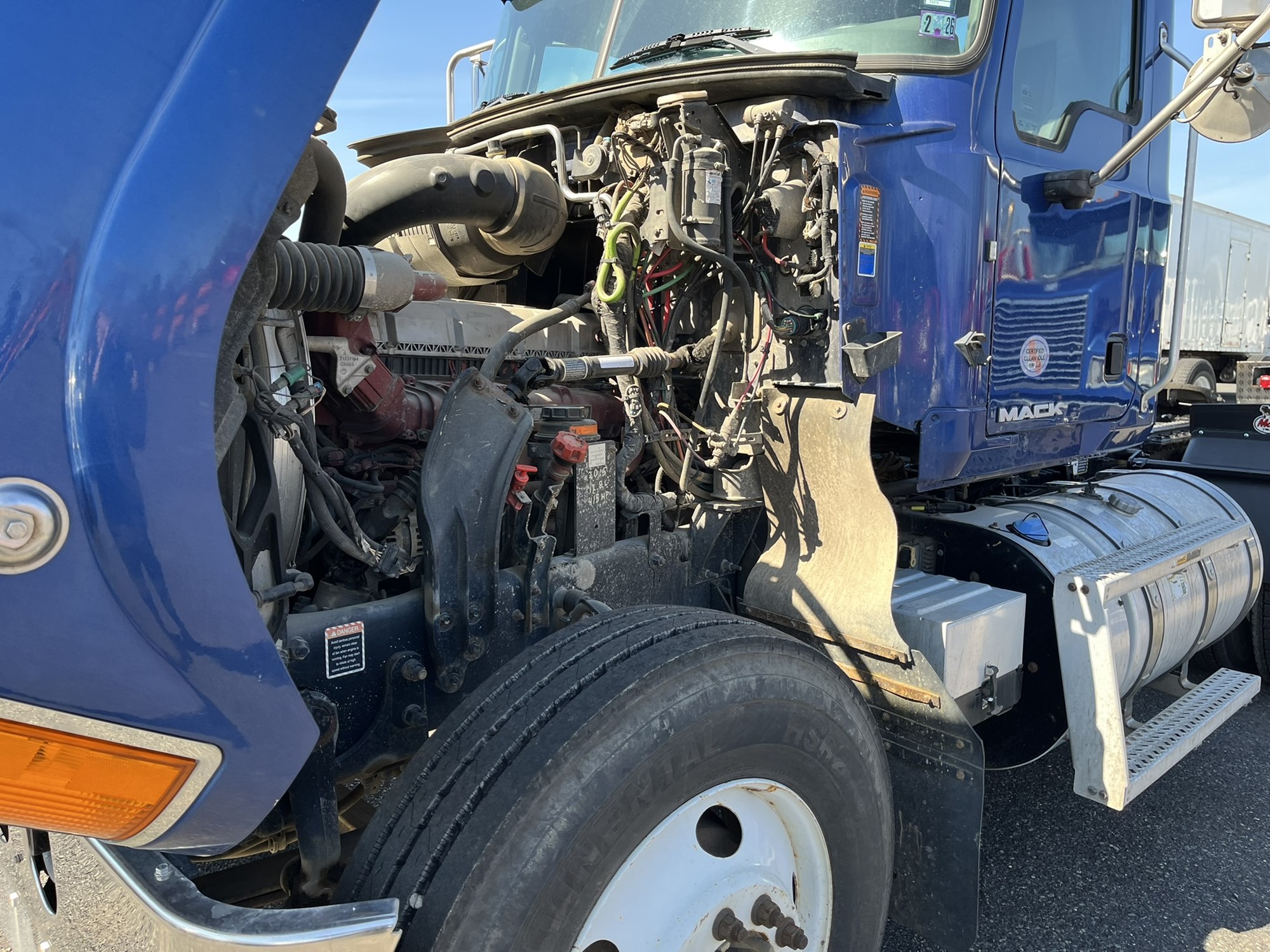 2016 MACK CHU613 - image 5 of 6
