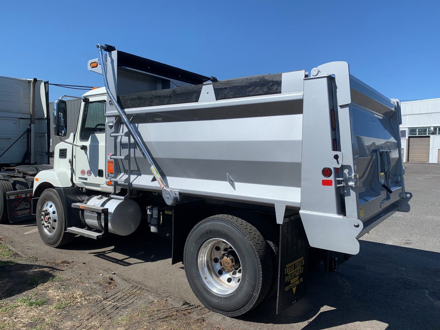 2025 MACK MD742 - Bergey's Truck Centers: Medium & Heavy Duty ...