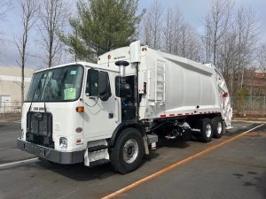 2024 Autocar ACX 1068515-01