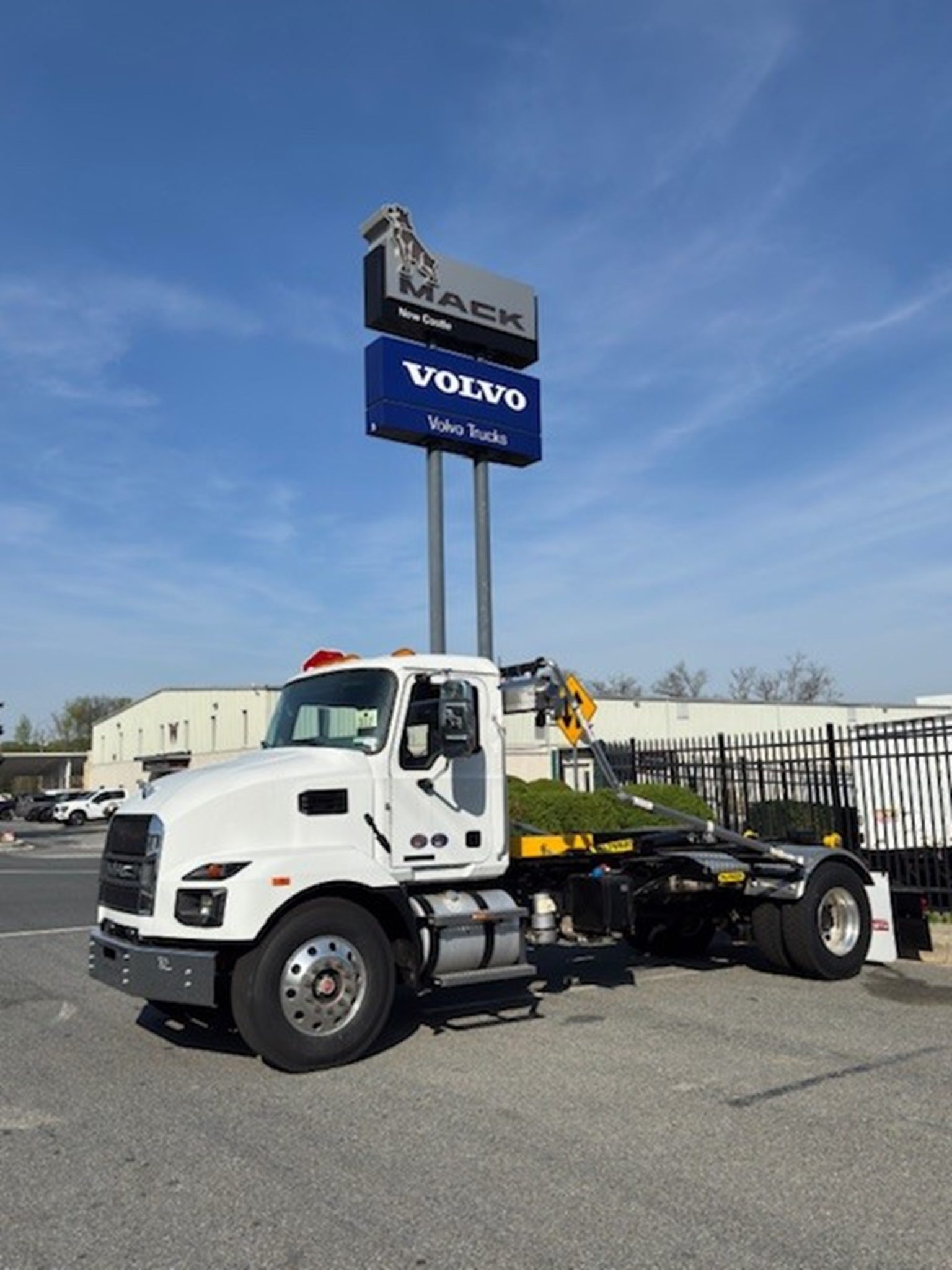 2025 MACK MD742 - Bergey's Truck Centers: Medium & Heavy Duty ...