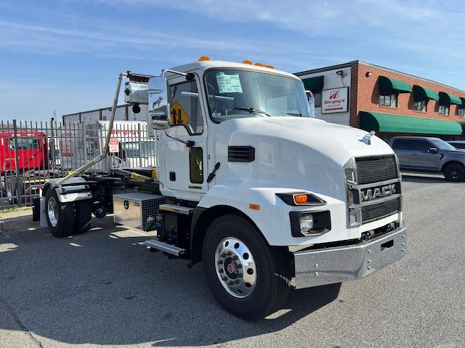2025 MACK MD742 - Bergey's Truck Centers: Medium & Heavy Duty ...