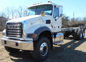 2026 MACK GR64F 1075427-01
