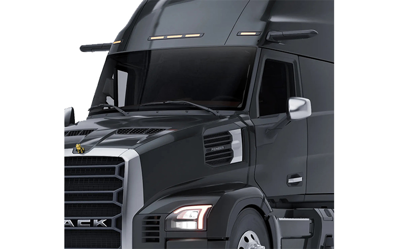 Mack Pioneer - image 4 of 6