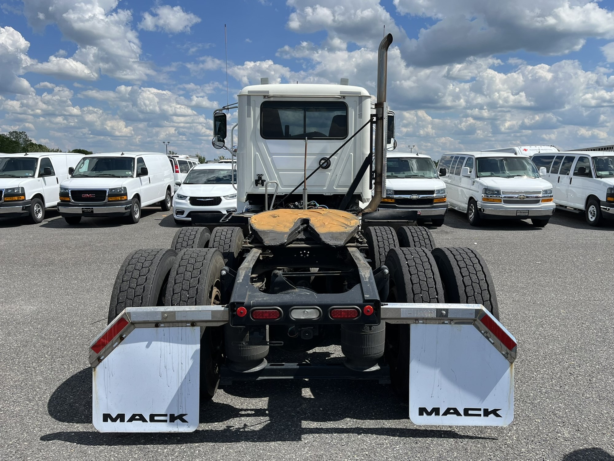 2018 MACK CHU613 - image 5 of 6