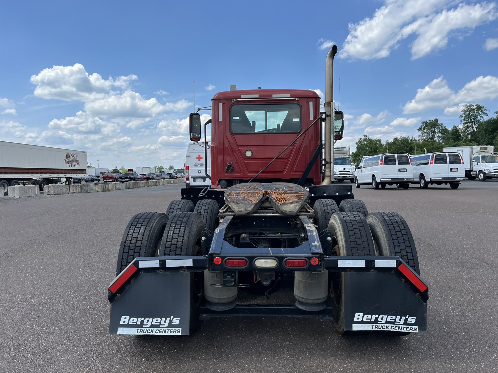 2019 MACK PI64T - image 5 of 6