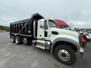 2025 Mack Granite 1064282-01
