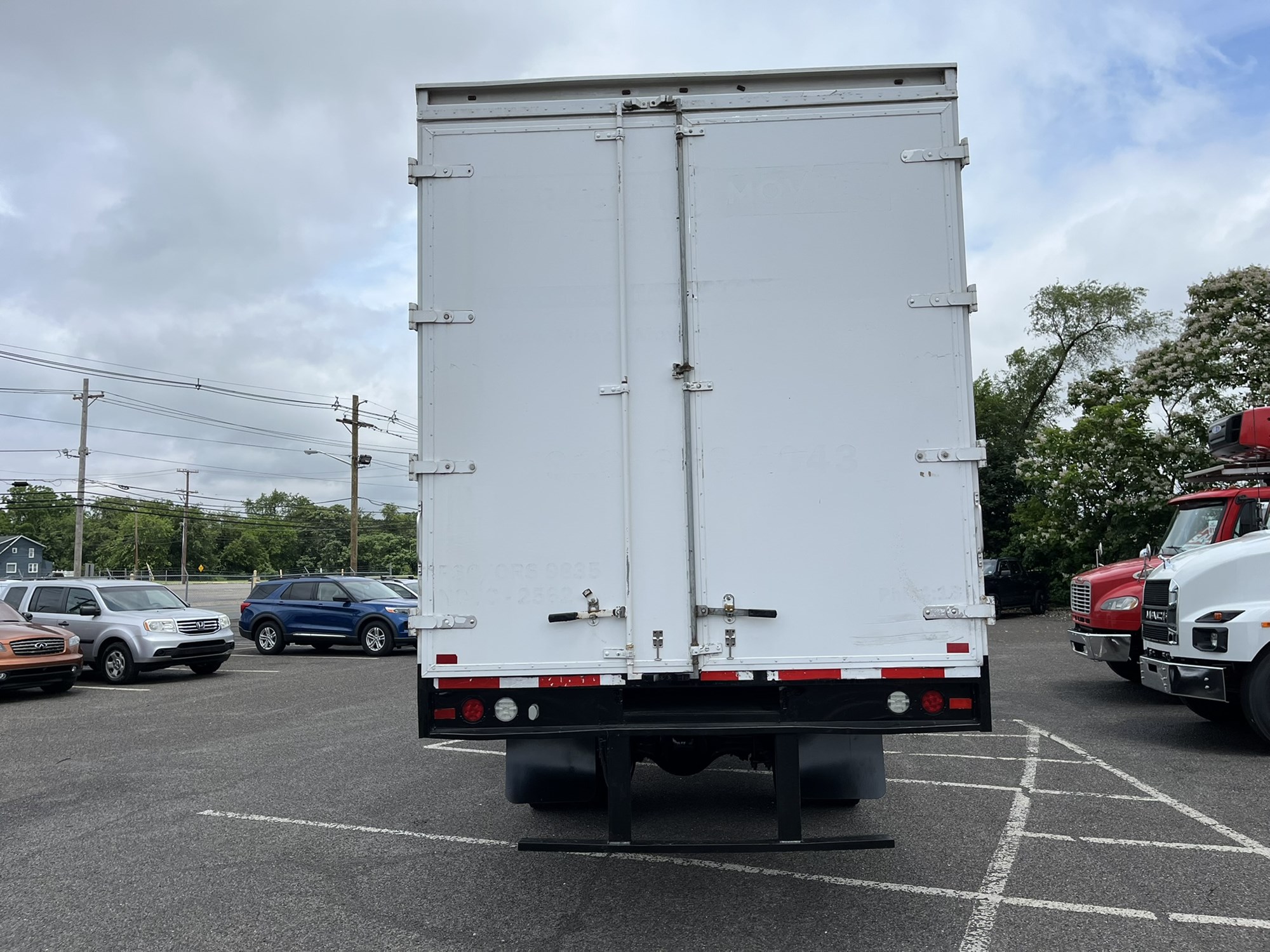 2019 Freightliner M2 - image 5 of 6