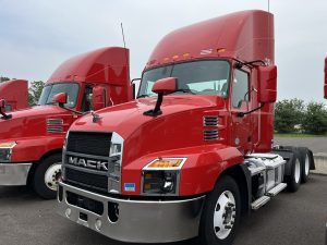2020 MACK AN64T 1000049-01