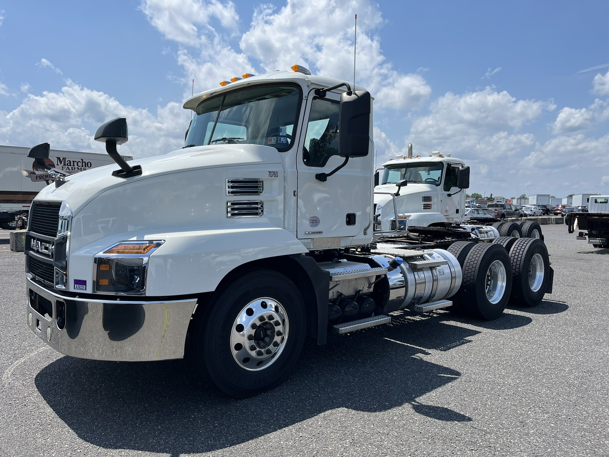 2020 MACK AN64T - image 1 of 6