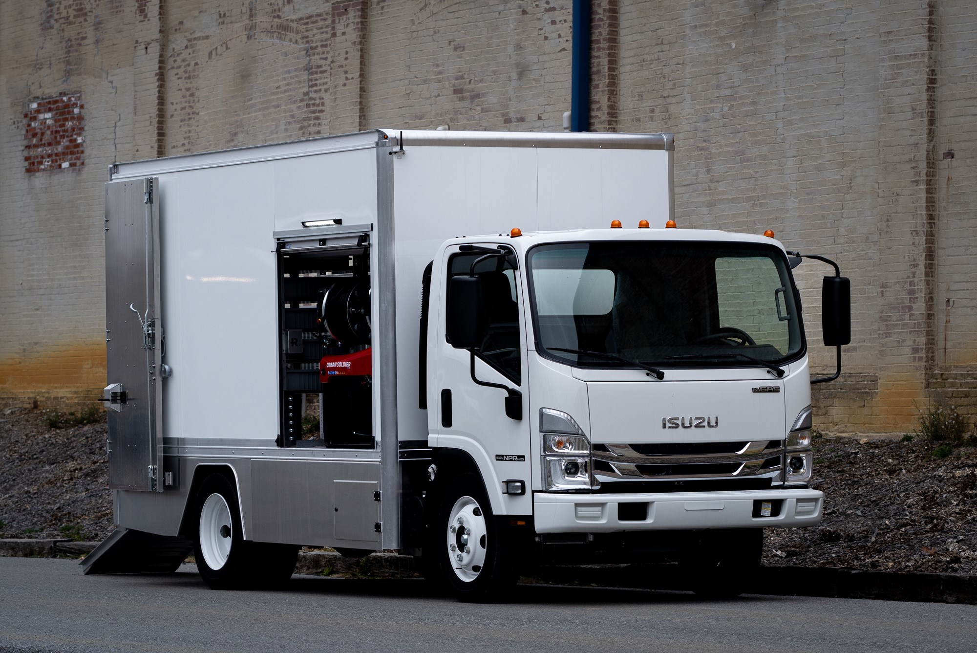 2024 ISUZU NPR HD GAS - image 1 of 4