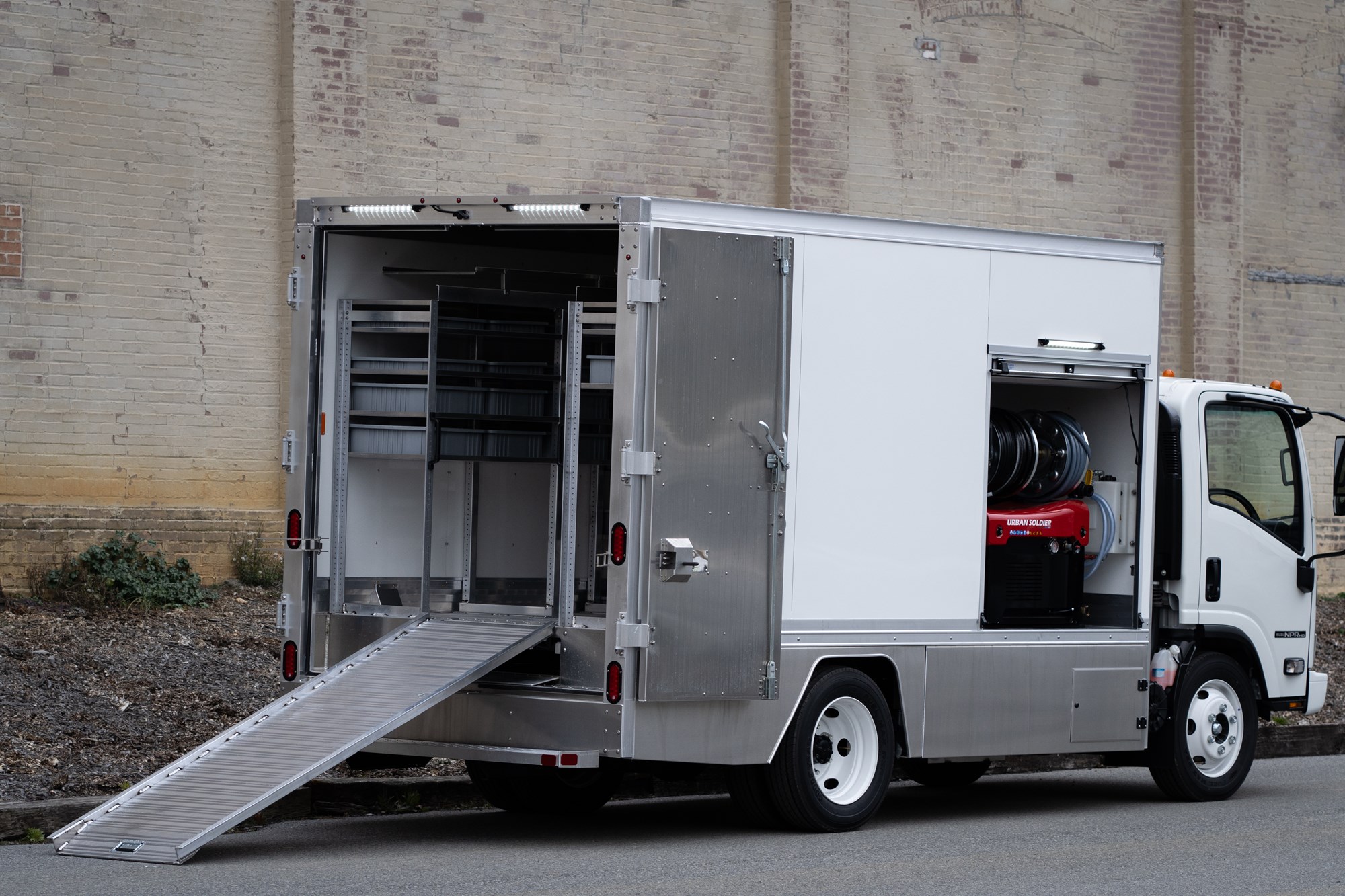 2024 ISUZU NPR HD GAS - image 2 of 4