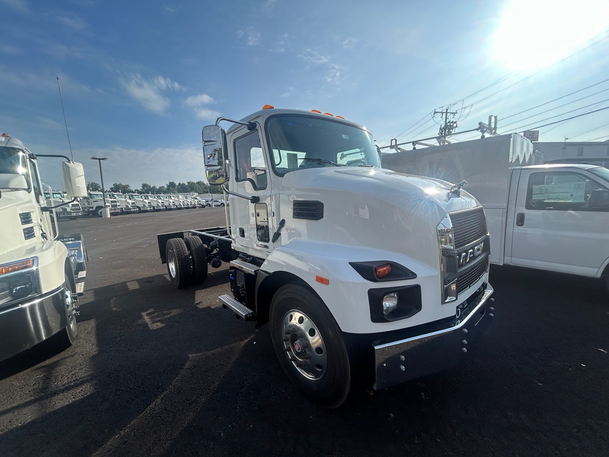 2024 MACK MD - image 1 of 1