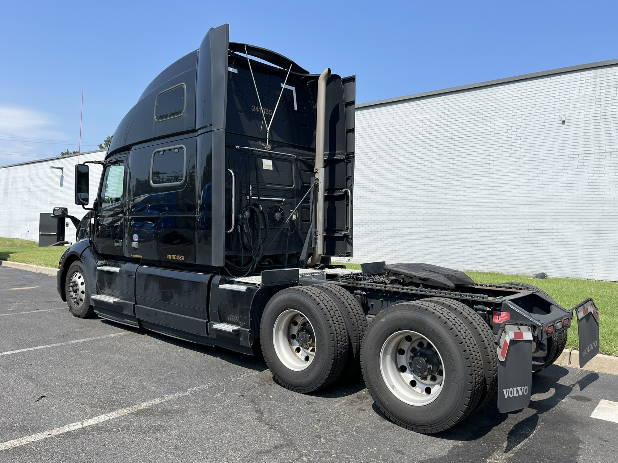2024 Volvo VNL - image 6 of 6