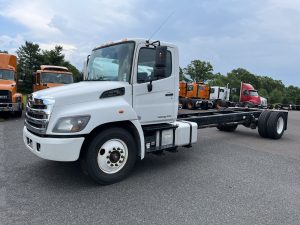 2018 HINO 338 1203050-01