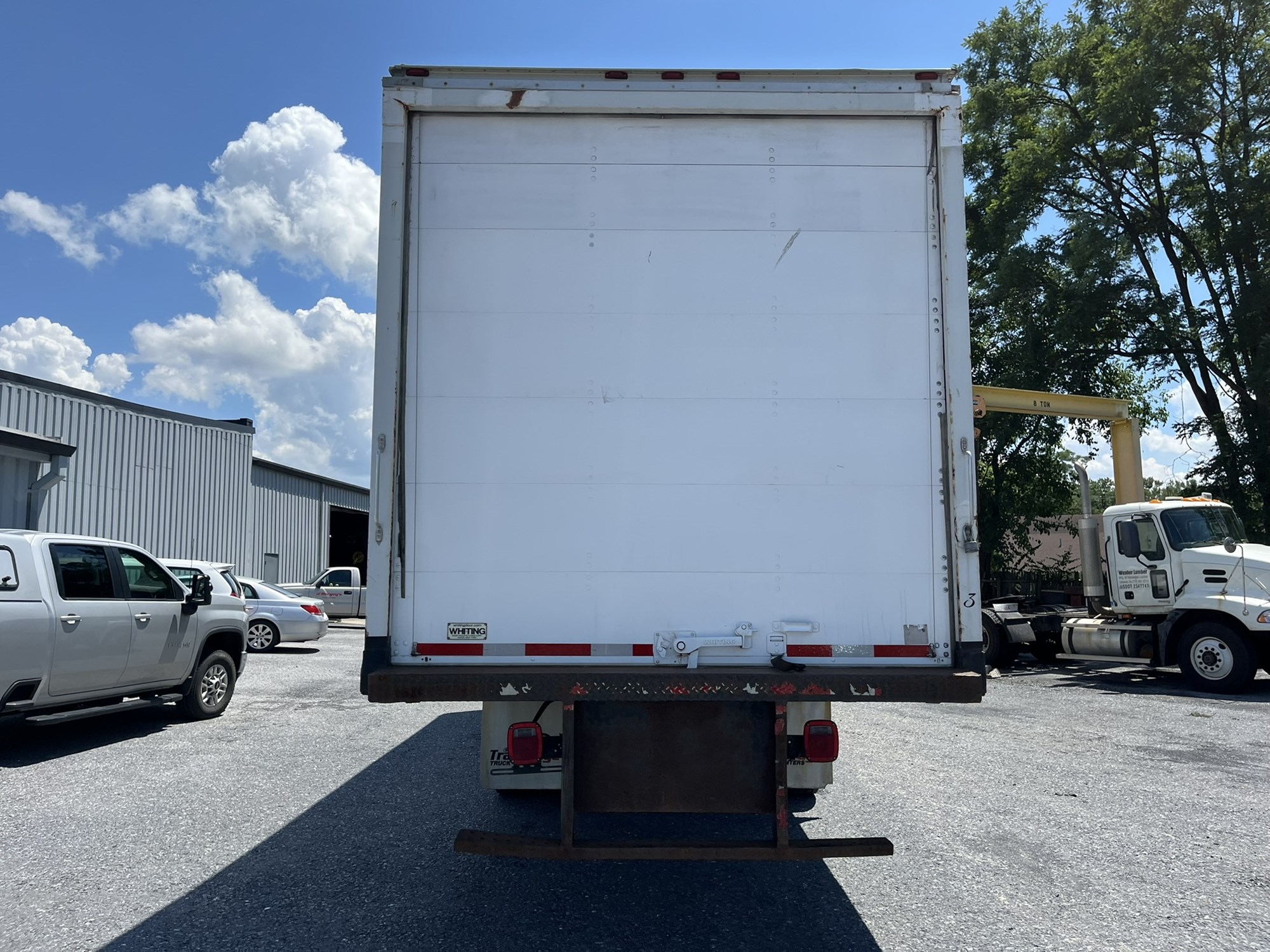 2014 HINO 268A - image 5 of 6