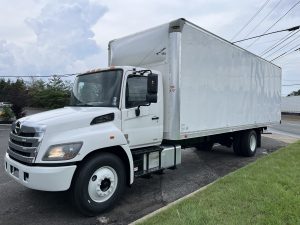 2016 HINO 268A 1213360-01