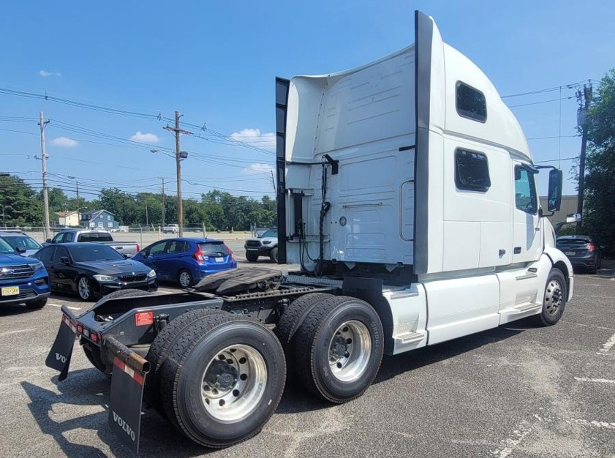 2024 VOLVO VNL860 - image 4 of 6