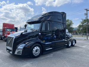 2024 VOLVO VNL860 1092230-01
