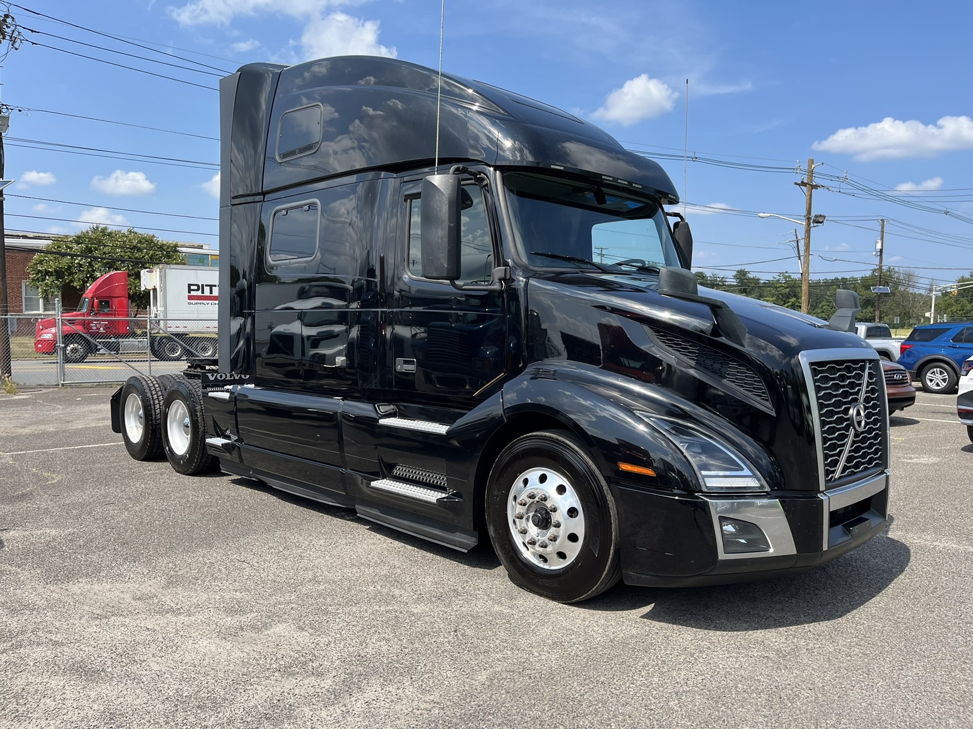 2024 VOLVO VNL860 - image 3 of 6