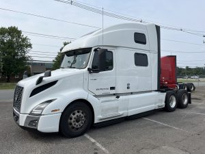 2023 VOLVO VNL860 1092234-01