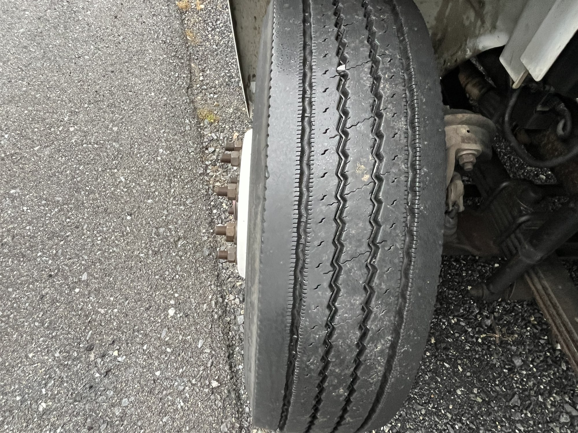2018 HINO 338 - image 5 of 5