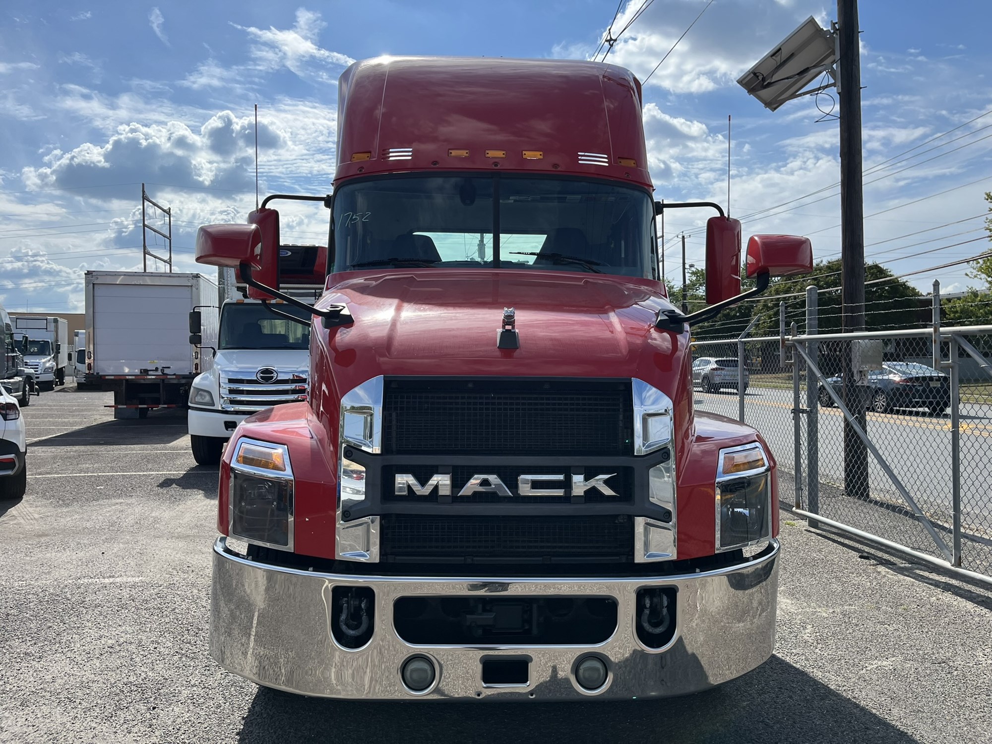 2020 MACK AN64T - image 2 of 6