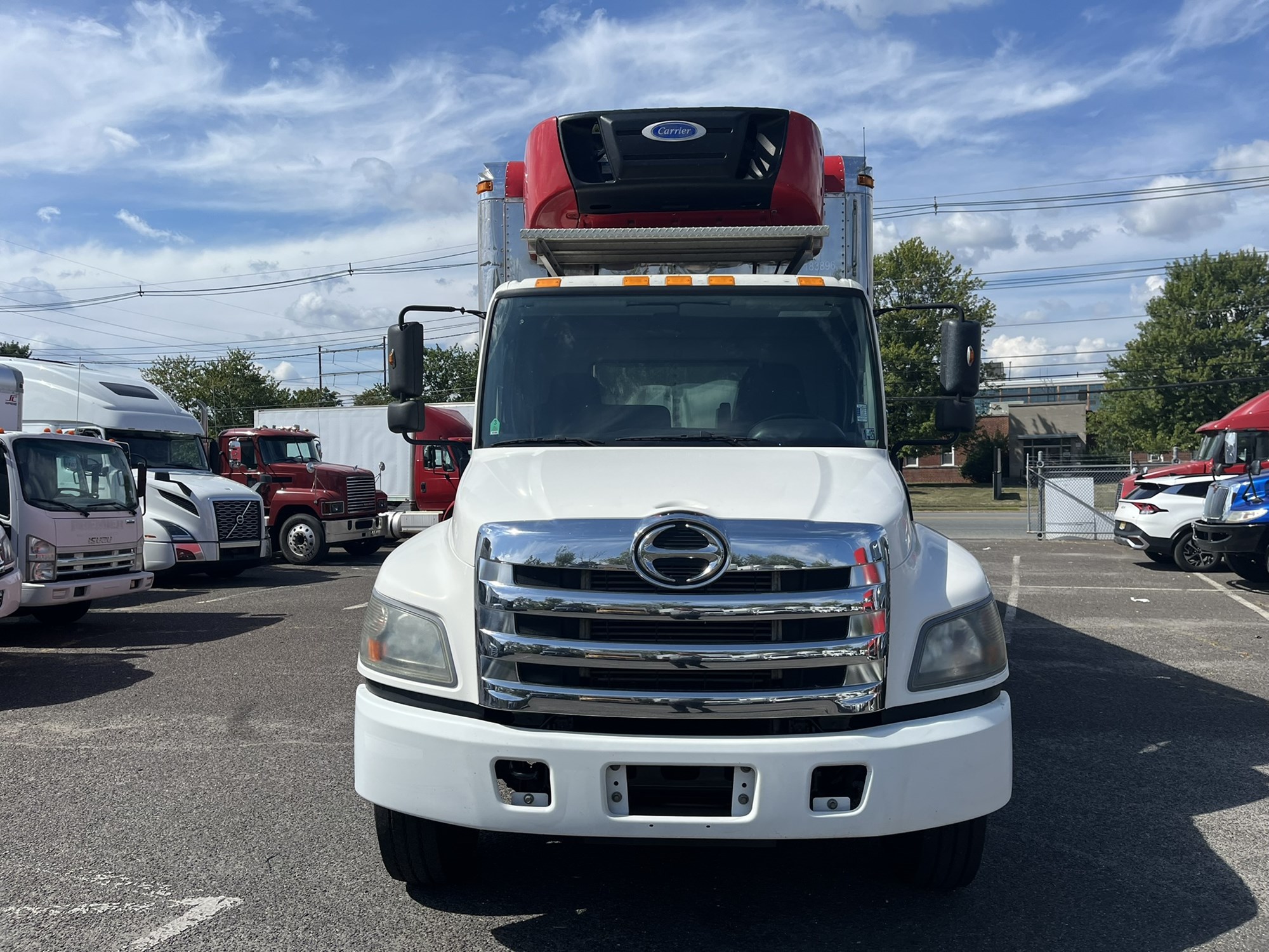 2015 HINO 338 - image 2 of 6