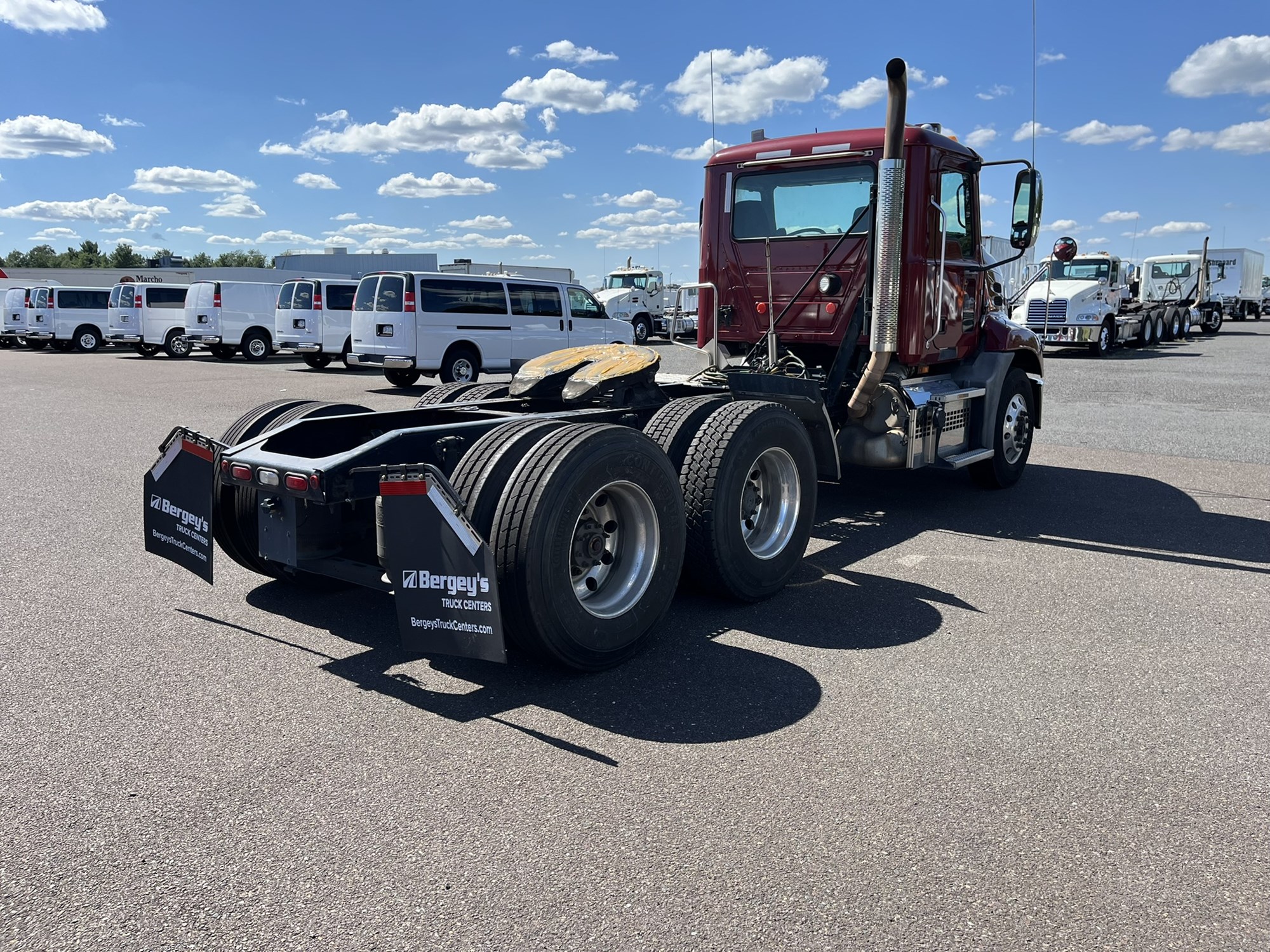 2018 MACK CXU613 - image 4 of 6