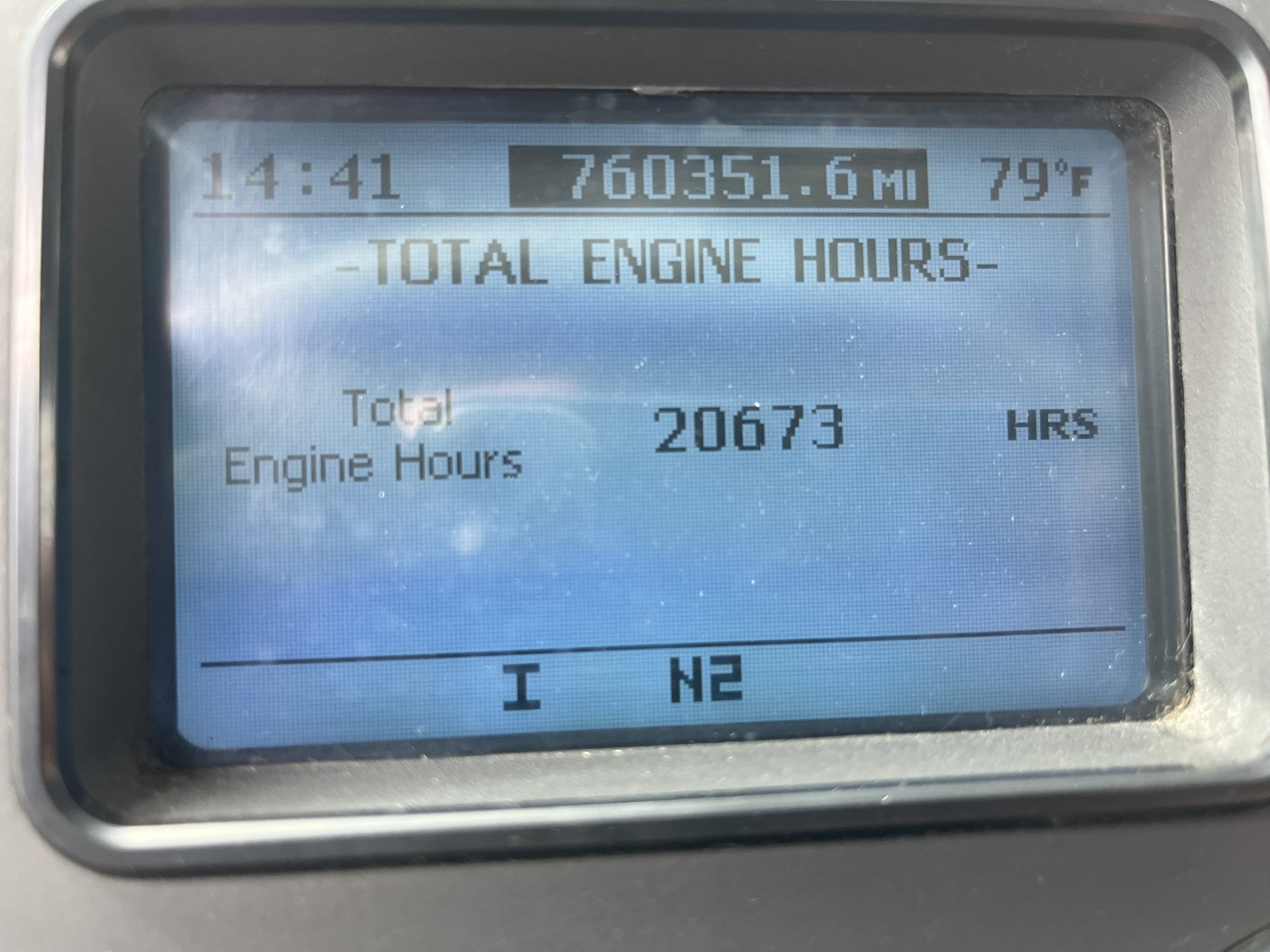 2016 MACK CXU613 - image 2 of 3