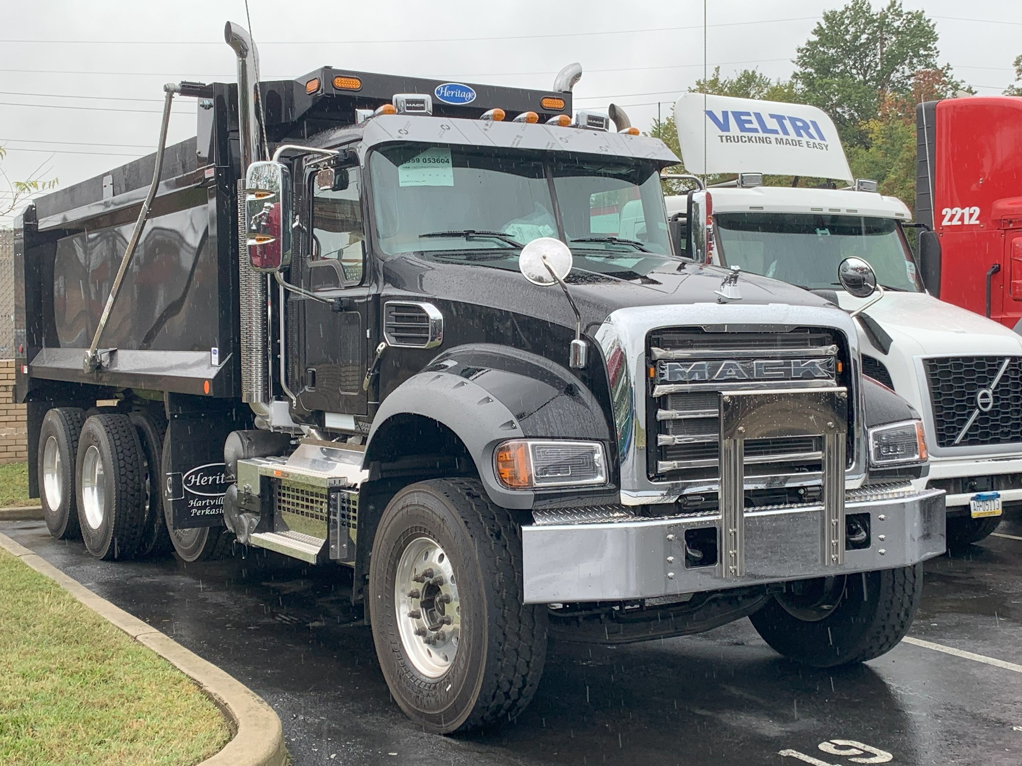 2026 MACK GR64FR - image 1 of 5
