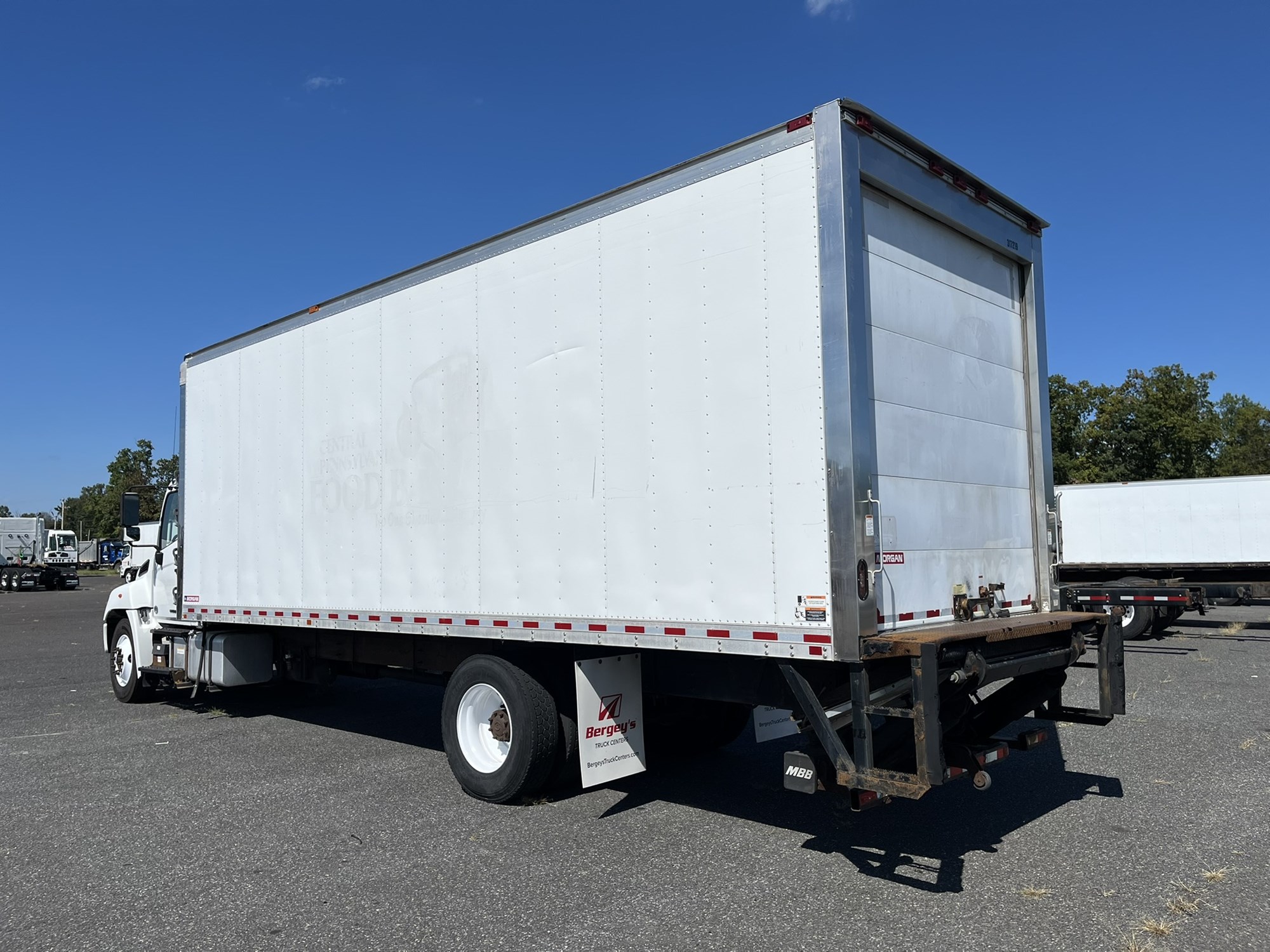 2017 HINO 338 - image 6 of 6