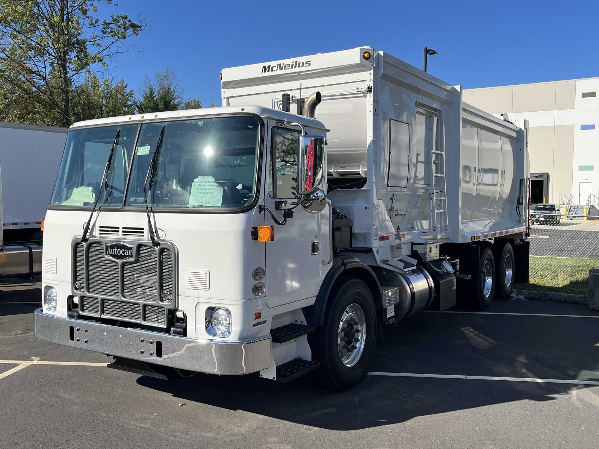 2025 Autocar - image 1