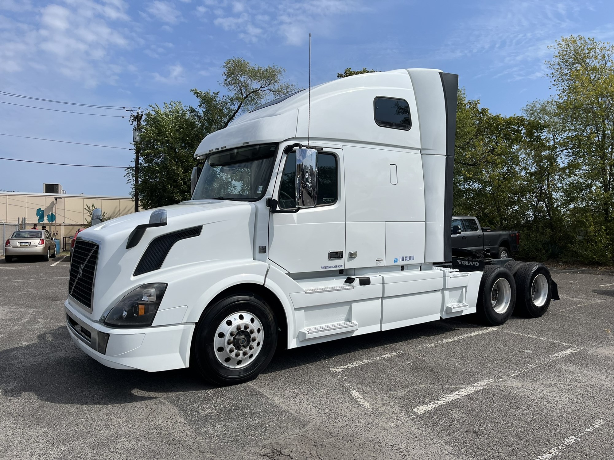 2018 VOLVO VNL64T670 - image 1 of 6
