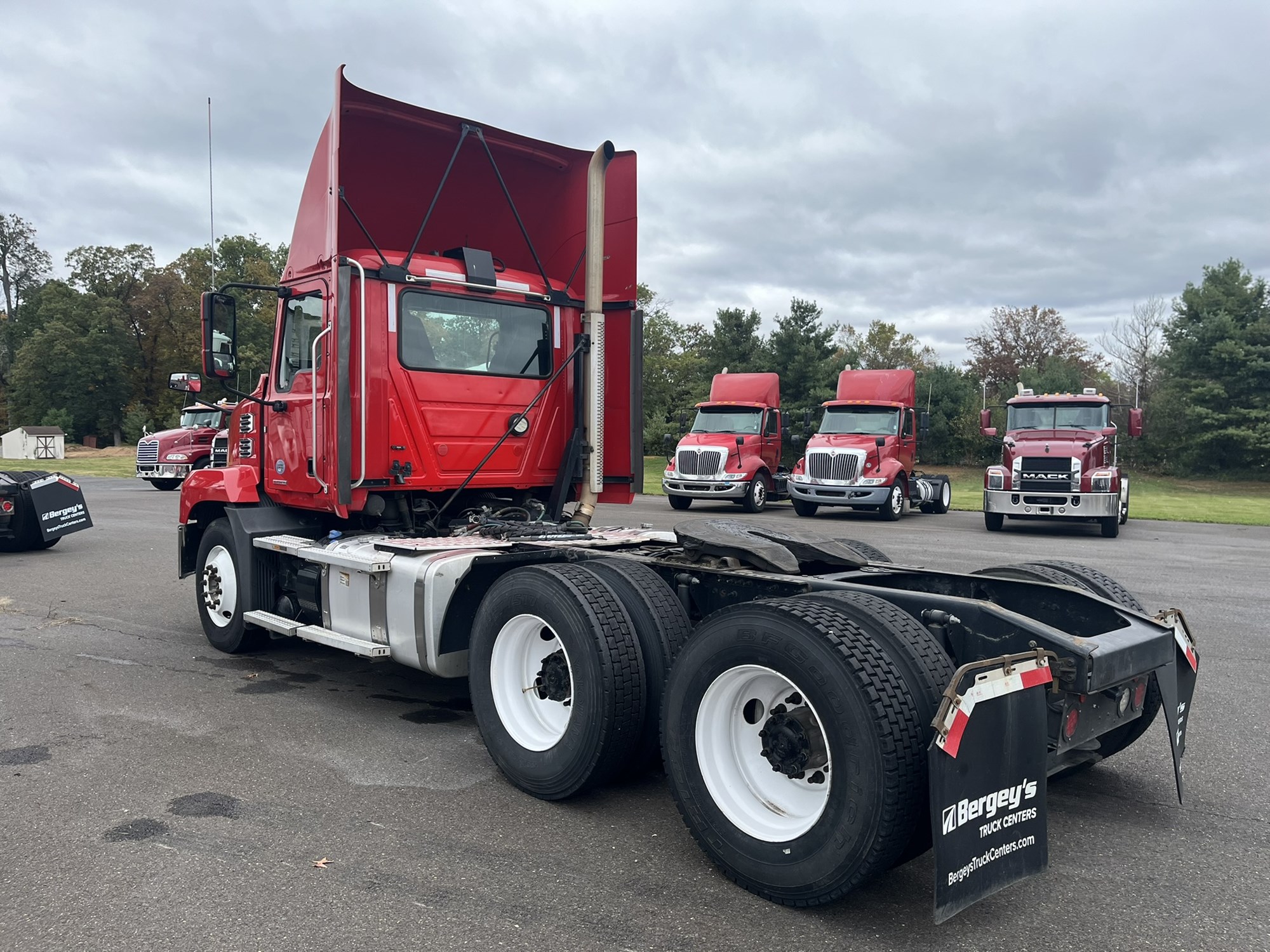 2020 MACK AN64T 2020 MACK AN64T - image 6 of 6
