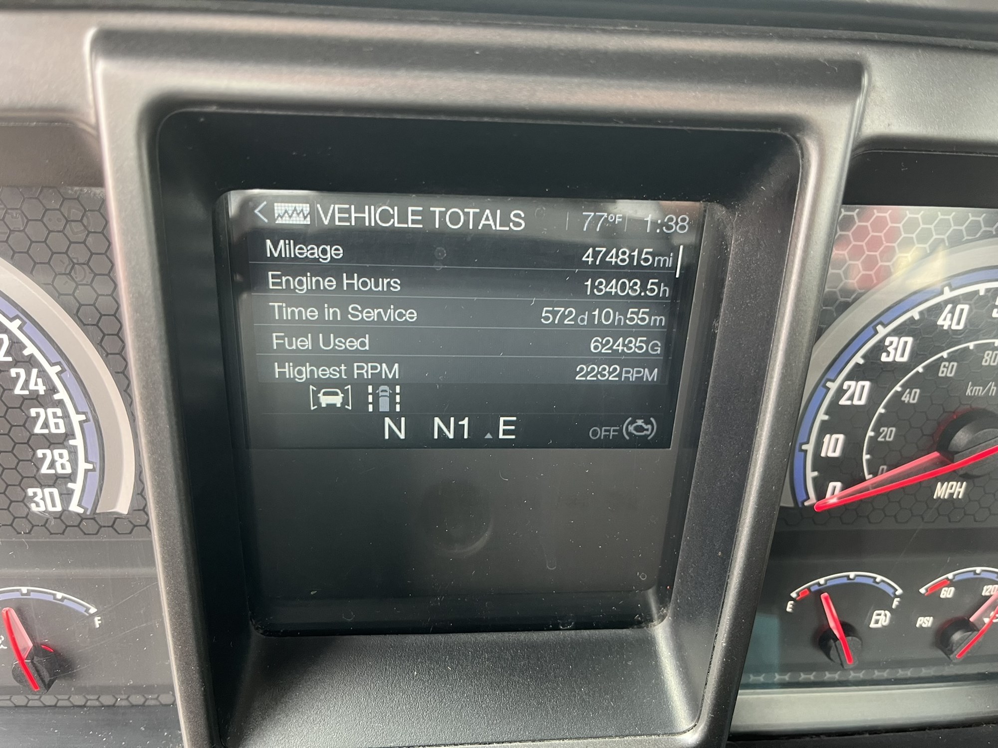 2020 MACK AN64T 2020 MACK AN64T - image 2 of 4