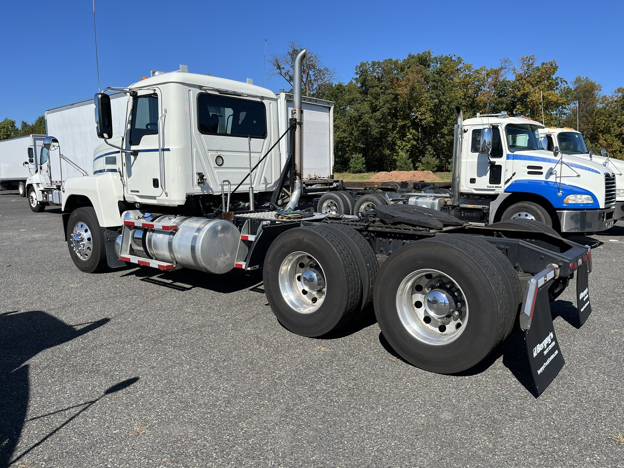 2020 MACK PI64T 2020 MACK PI64T - image 6 of 6